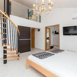  Appartement Rooms&apartments Hegic Kroatië