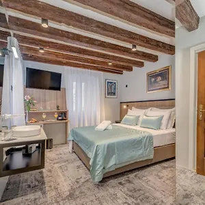 Bed & Breakfast Makarun Heritage, Split